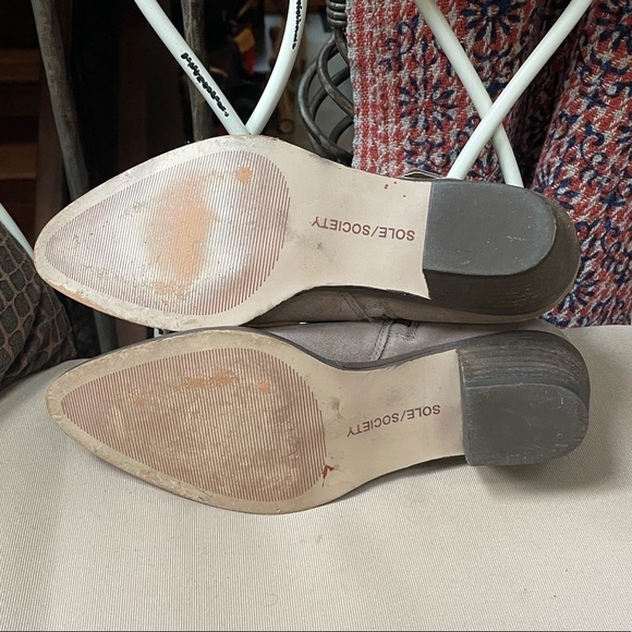 Sole Society Nelmaeye Suede Bootie Taupe Size 8.5 - Picture 8 of 10